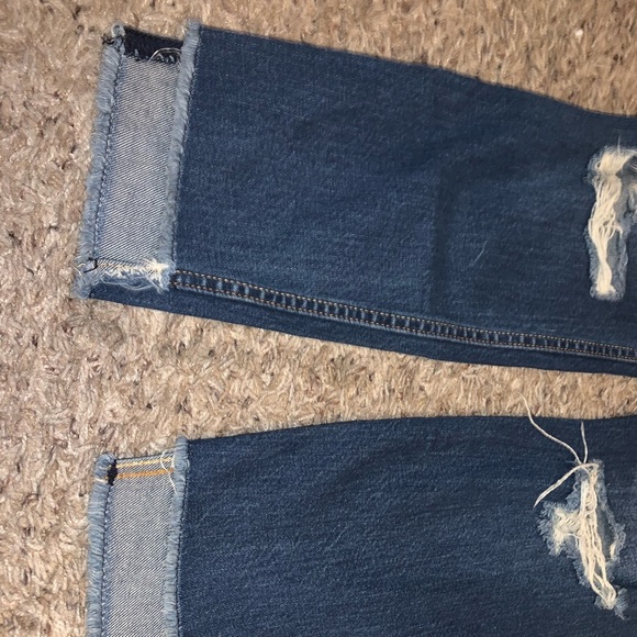 Abercrombie Boyfriend Jeans (Women) - Picture 3 of 8